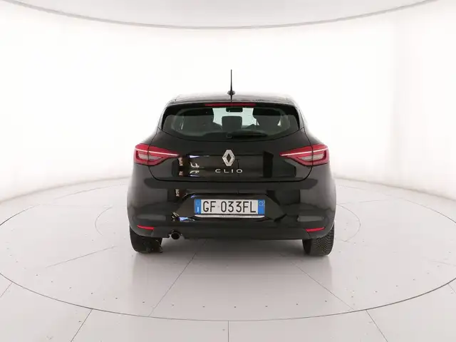 Renault Clio view 4