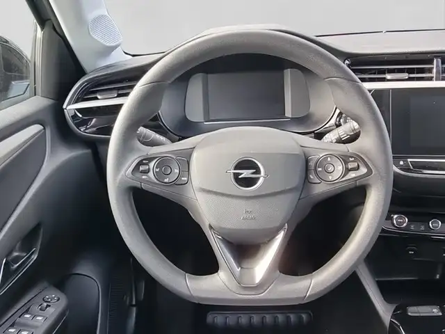 Opel Corsa-E view 13