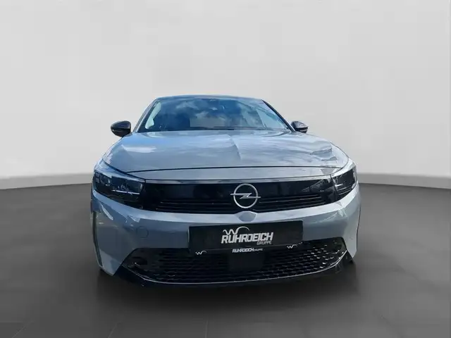 Opel Corsa-E view 6