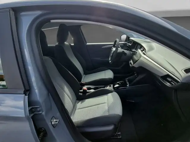 Opel Corsa-E view 9