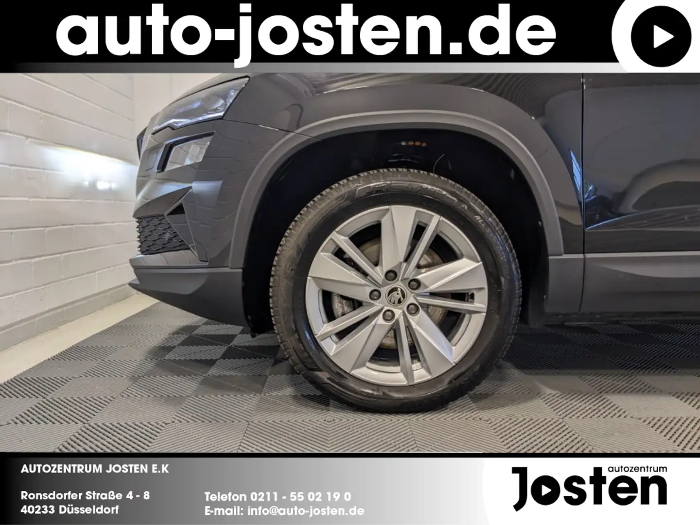 Skoda Karoq Selection 1.5 TSI MATRIX VIRTUAL NAVI ACC RFK Schwarz - 2