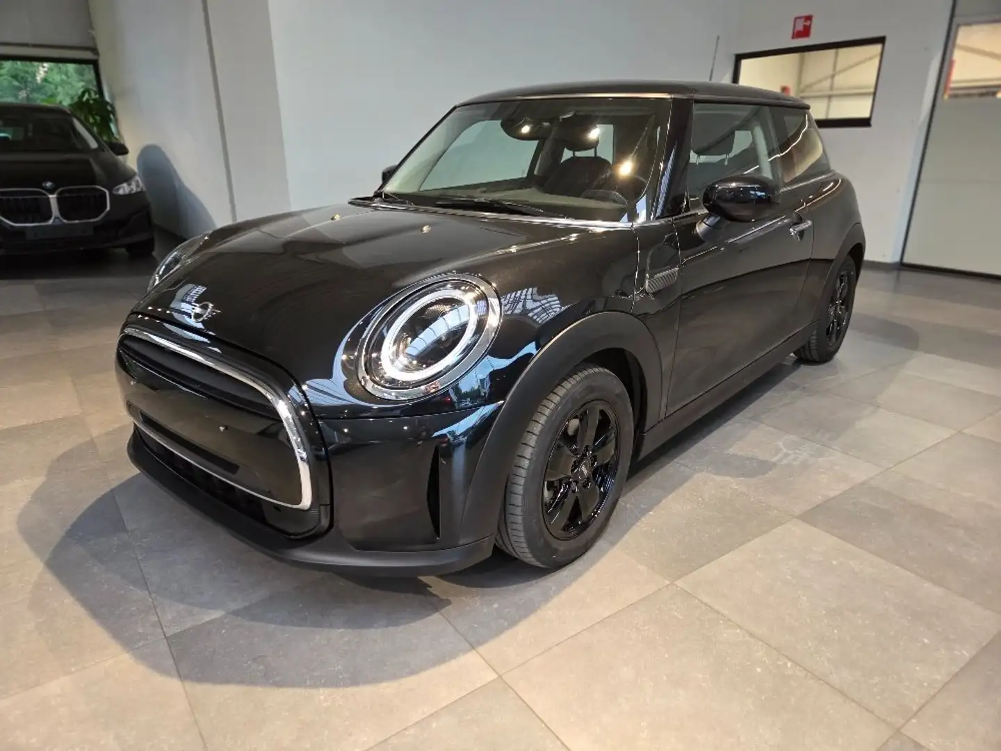 MINI Cooper Mini Cooper Aut. Classic Trim Zwart - 1