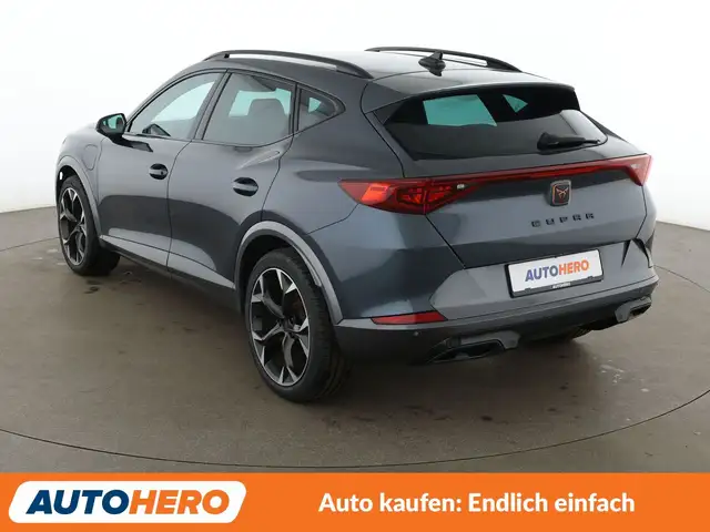 Cupra Formentor view 4