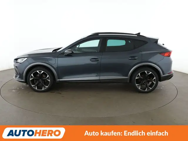 Cupra Formentor view 3