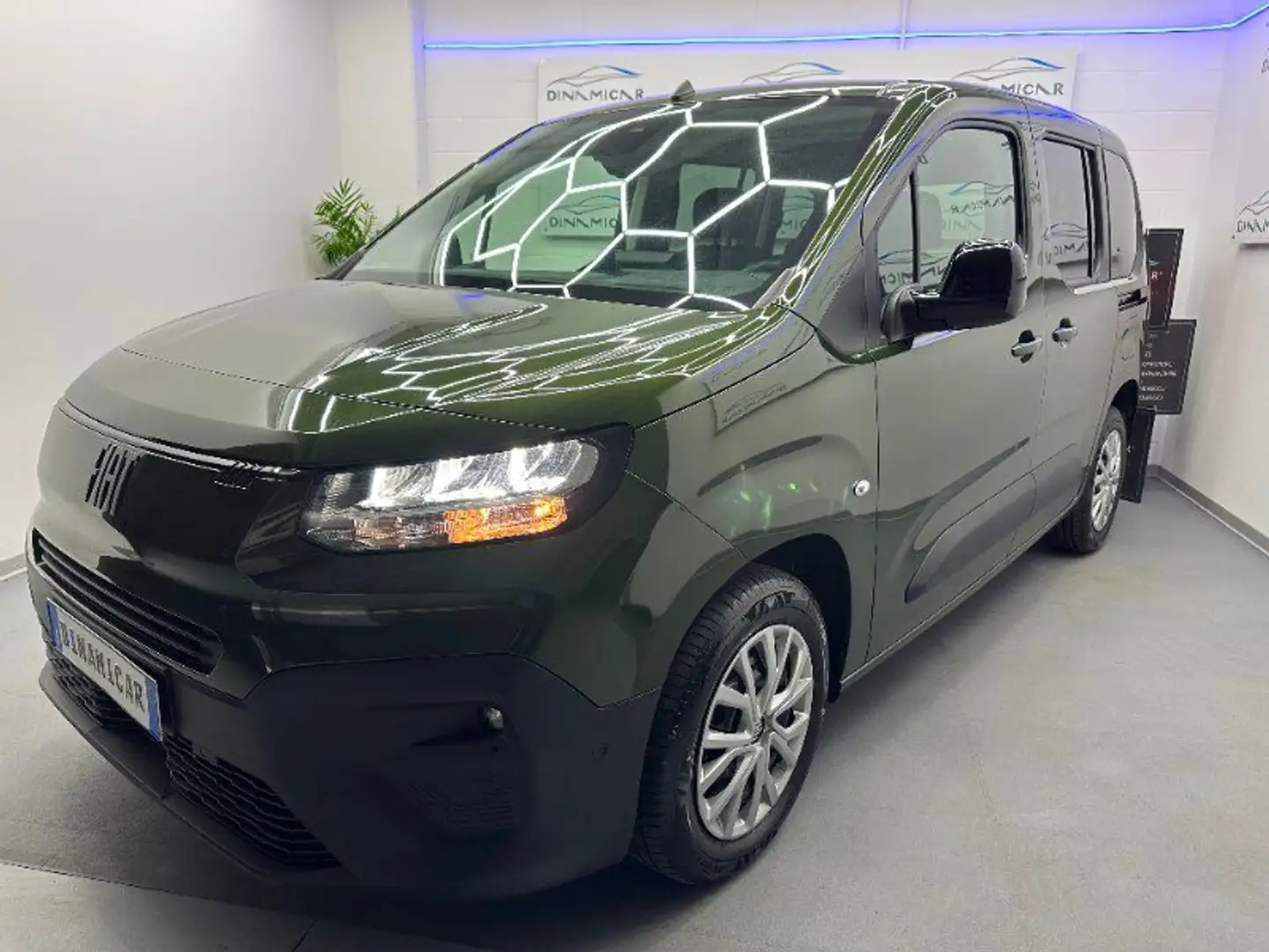 Fiat Doblo Doblò 1.5 BlueHdi 100 CV PC Entry Verde - 2