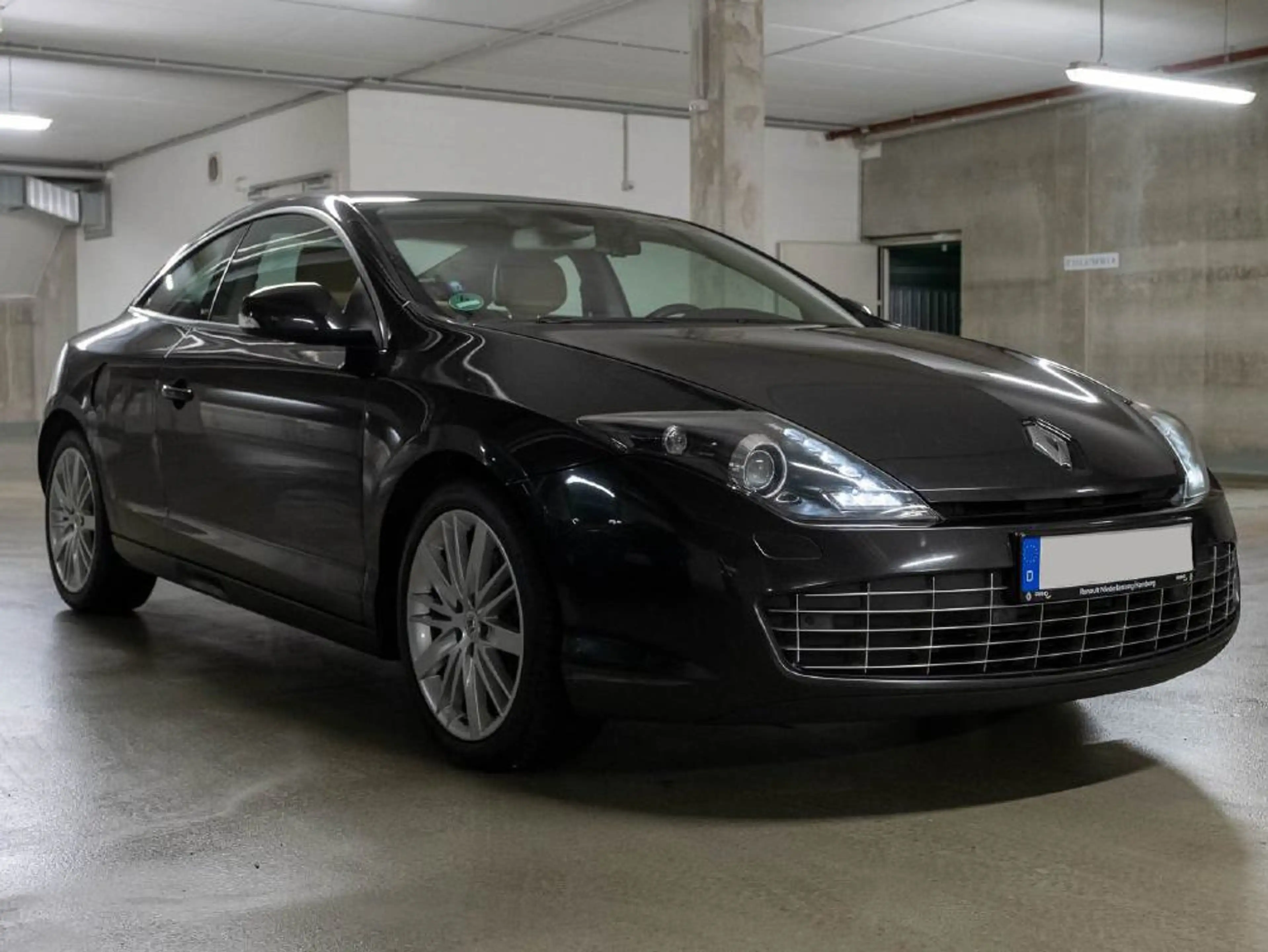 Renault Laguna Coupé V6 dci — photo 6