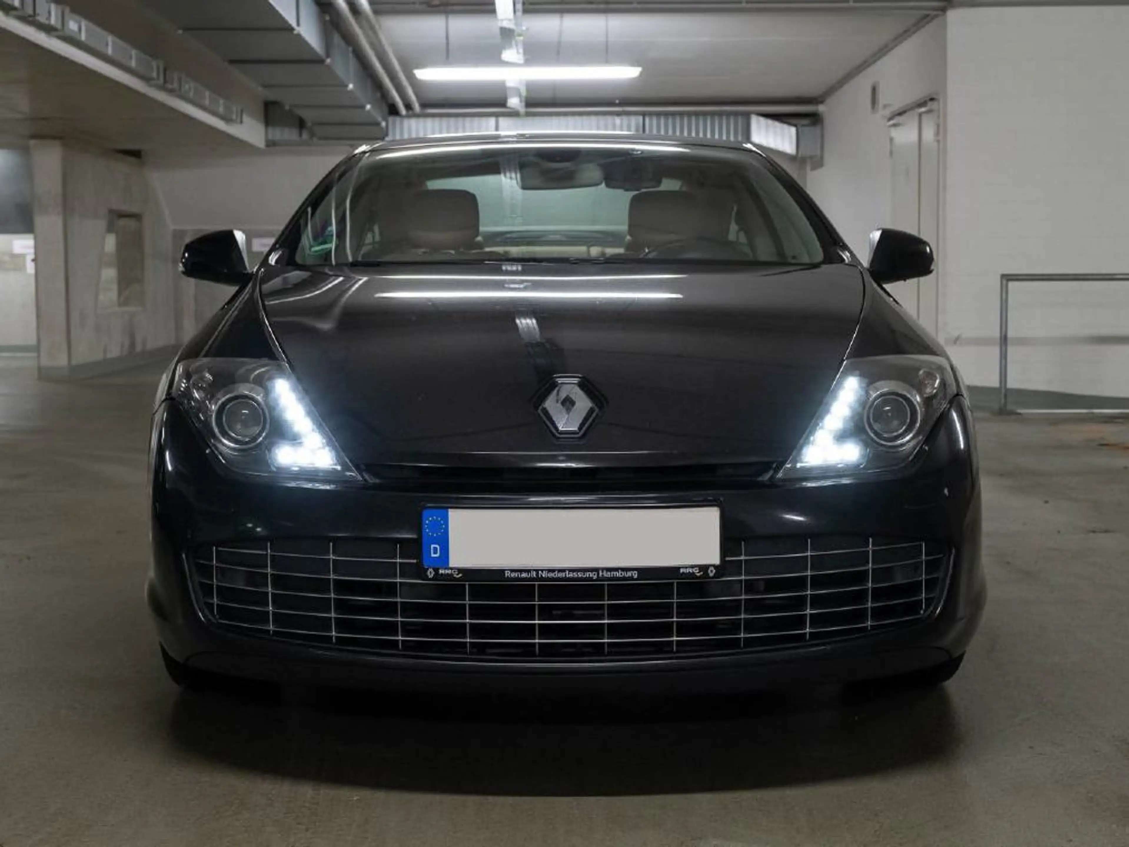 Renault Laguna Coupé V6 dci — photo 8