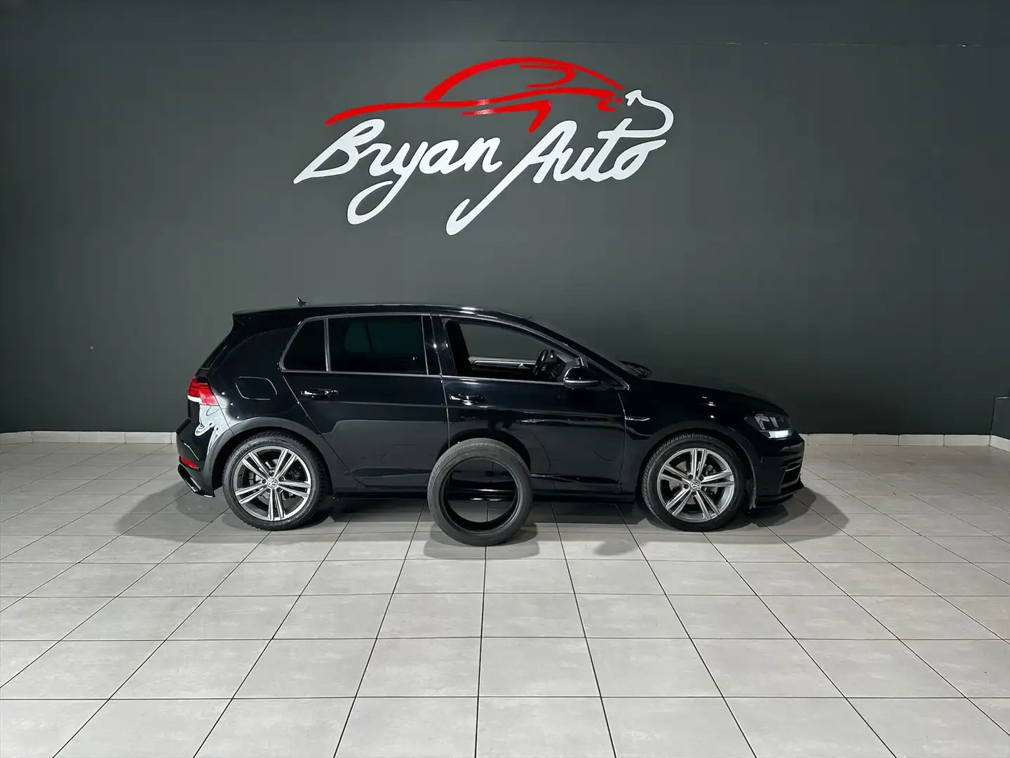 Volkswagen Golf 5p 1.5  tsi ACT 150cv dsg BMT R-LINE Nero - 1