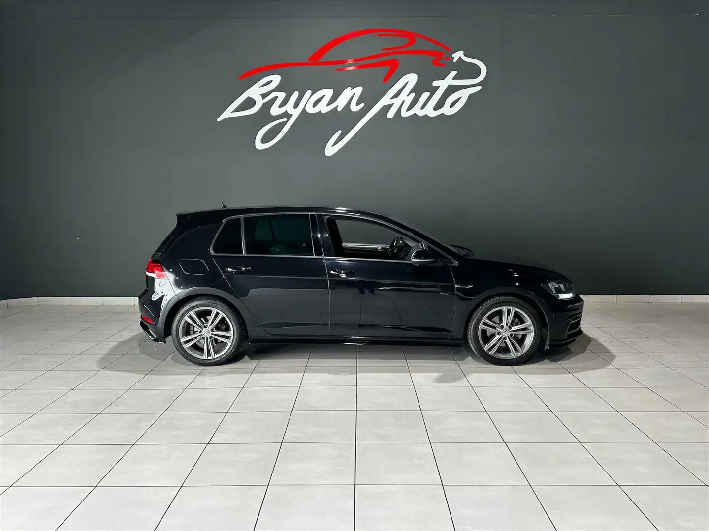 Volkswagen Golf 5p 1.5  tsi ACT 150cv dsg BMT R-LINE Nero - 2