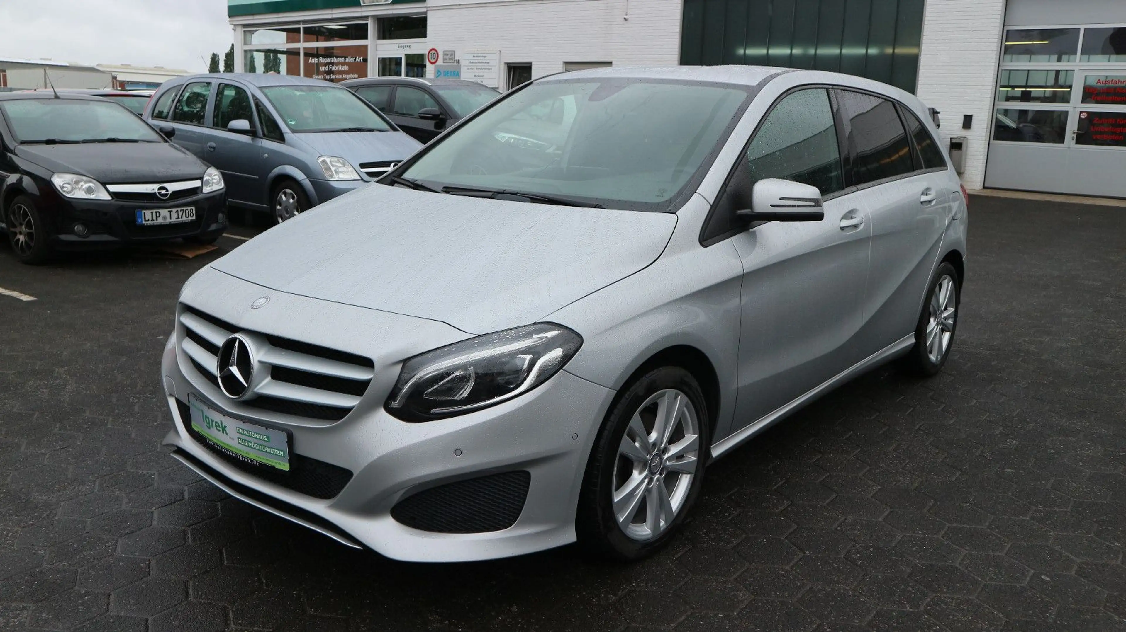 Mercedes-Benz B 220 CDI / d Navi/PDC+Kamera/AHK./Automatik. — photo 3