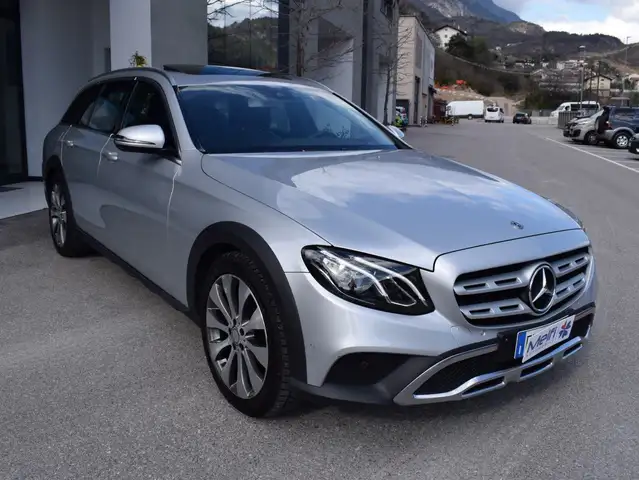 Mercedes-Benz E 220 CDI 194cv All-Terrain 4Matic Premium Plus Auto