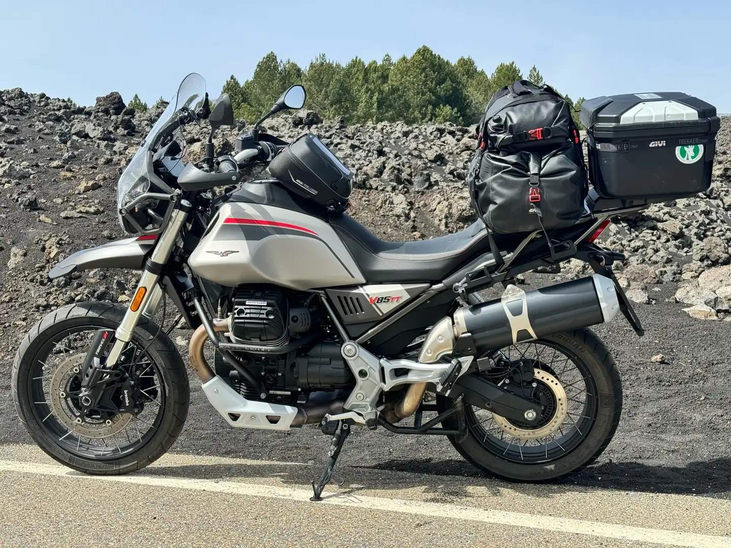 Moto Guzzi V 85 TT Travel Pack Сірий - 1