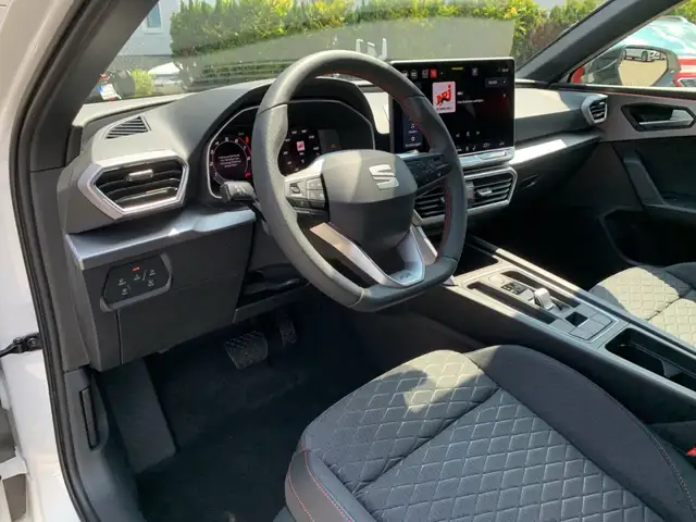 Seat Leon view 10