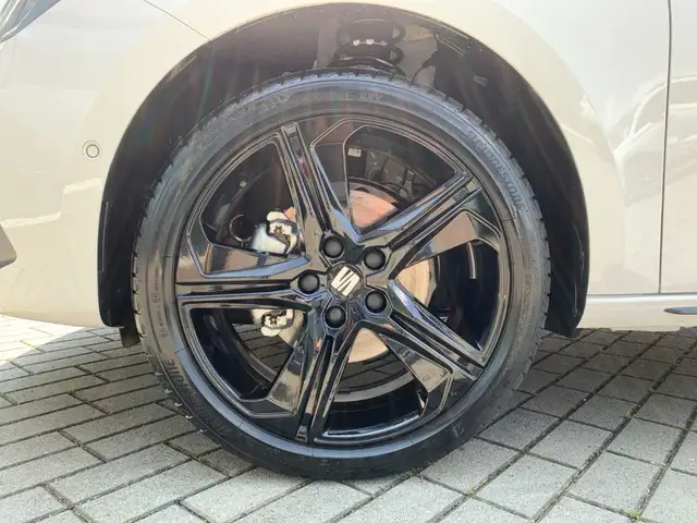 Seat Leon view 13