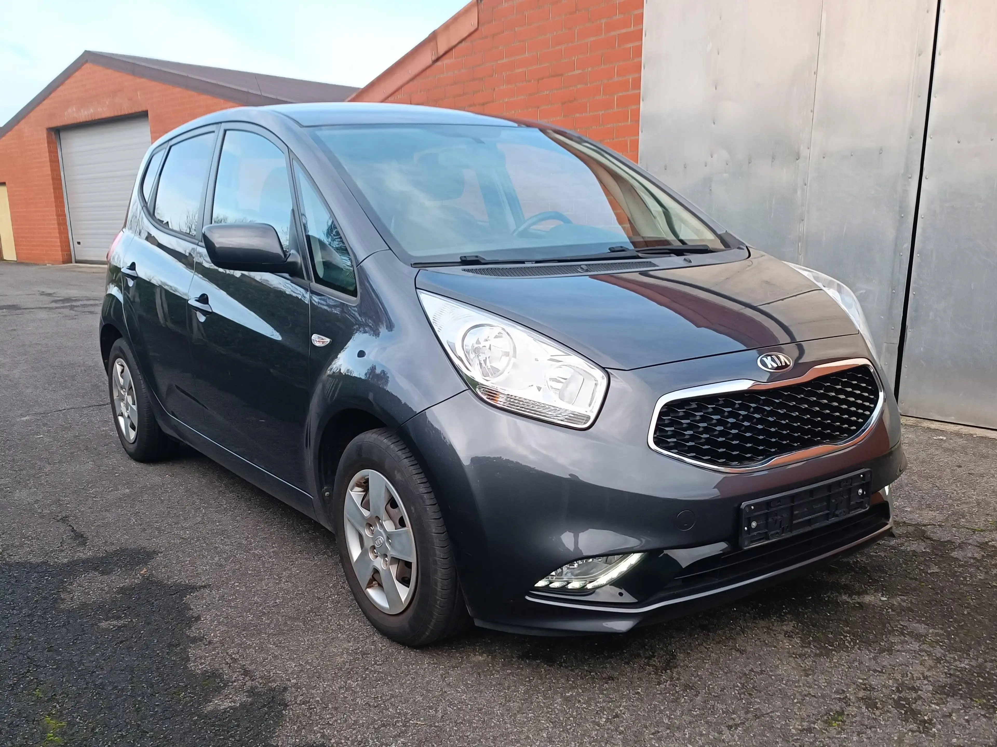 Kia Venga Venga 1.4i Lounge — photo 2