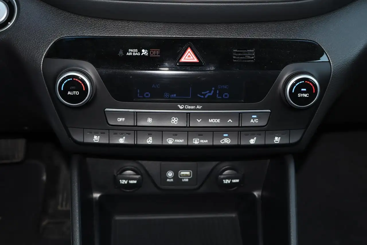 Hyundai TUCSON снимка Hyundai TUCSON