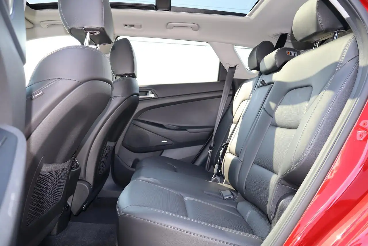 Hyundai TUCSON снимка Hyundai TUCSON