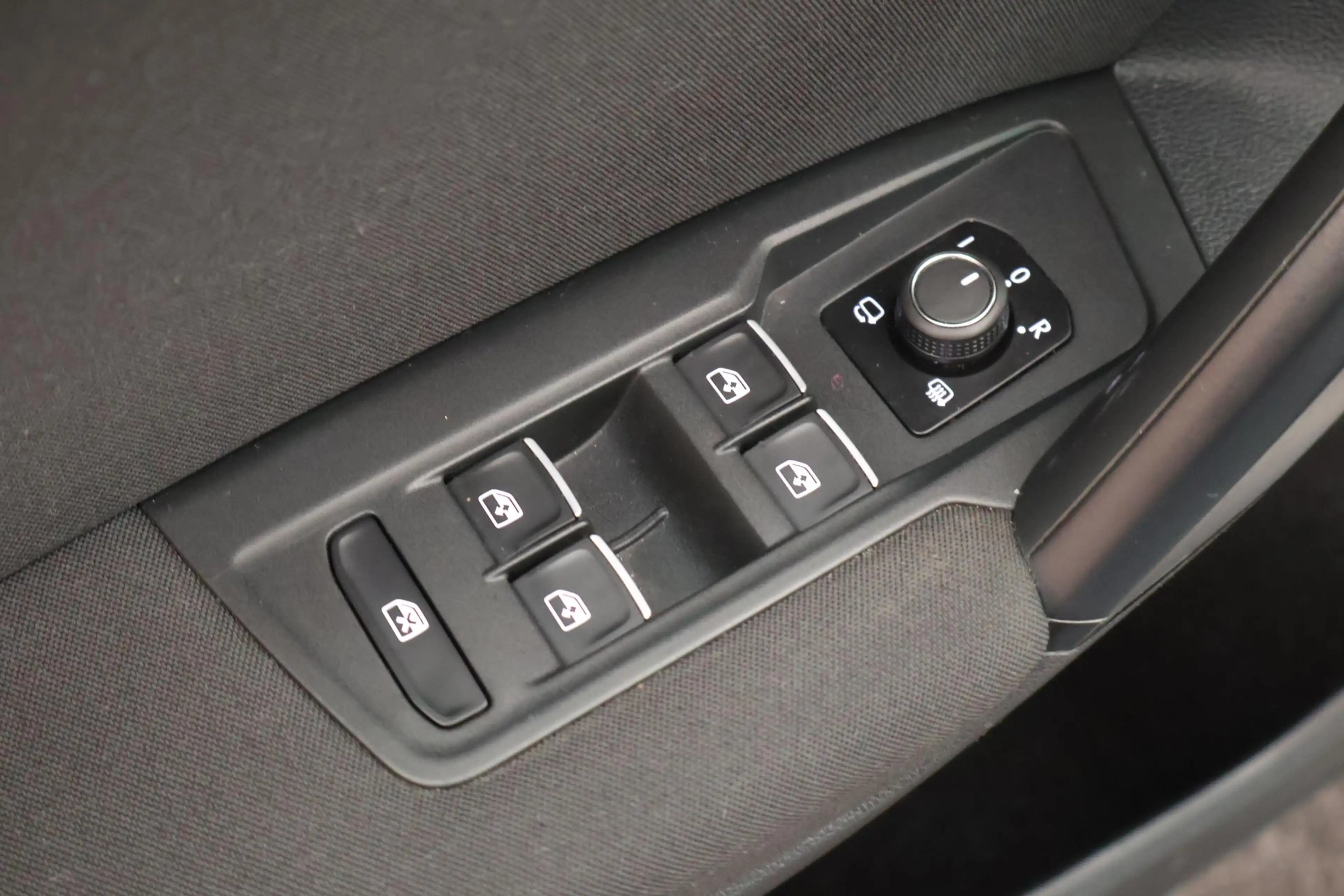 Volkswagen Tiguan 1.4 TSI 150pk DSG ACT Comfortline Trekhaak Stoelve — photo 13