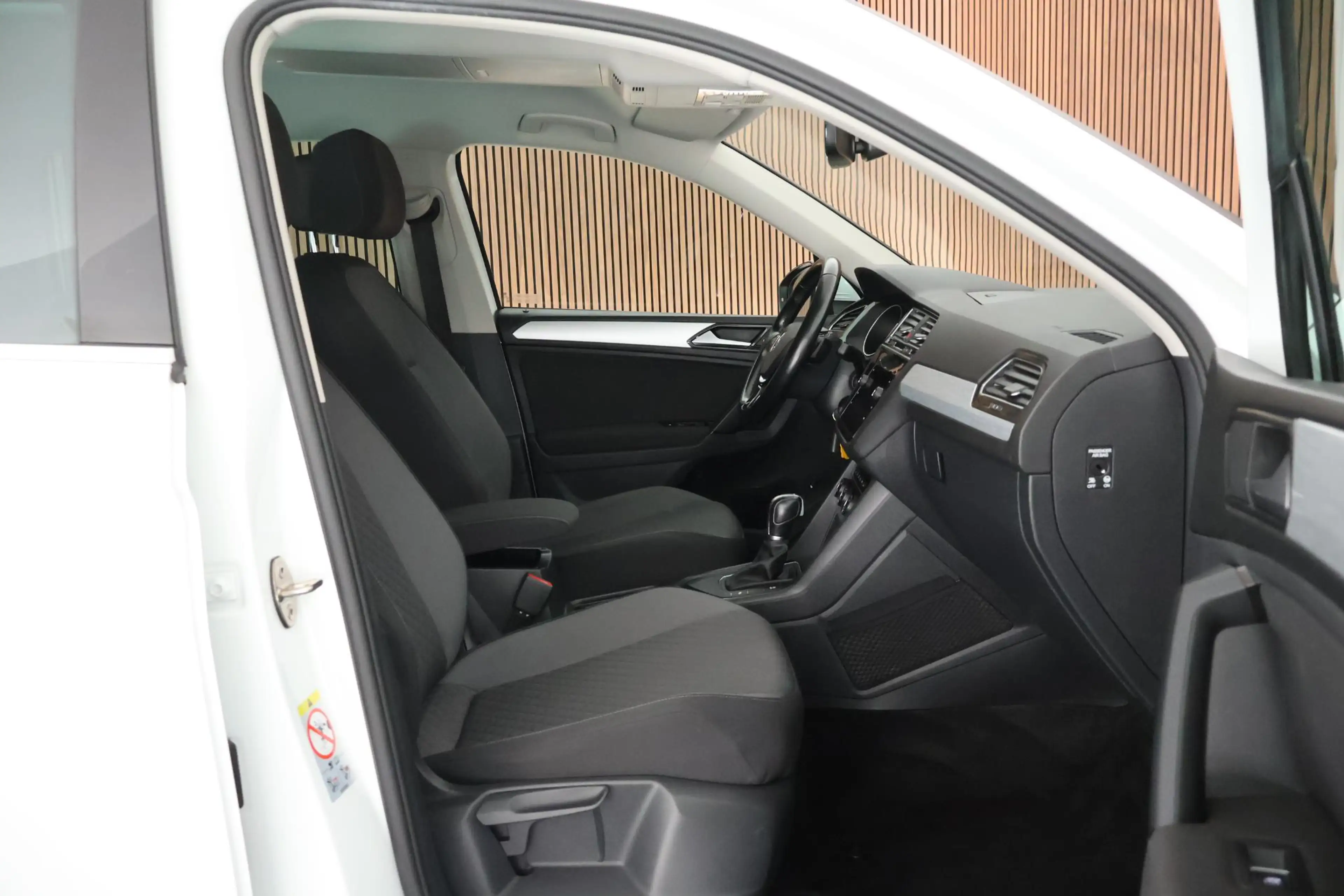 Volkswagen Tiguan 1.4 TSI 150pk DSG ACT Comfortline Trekhaak Stoelve — photo 11