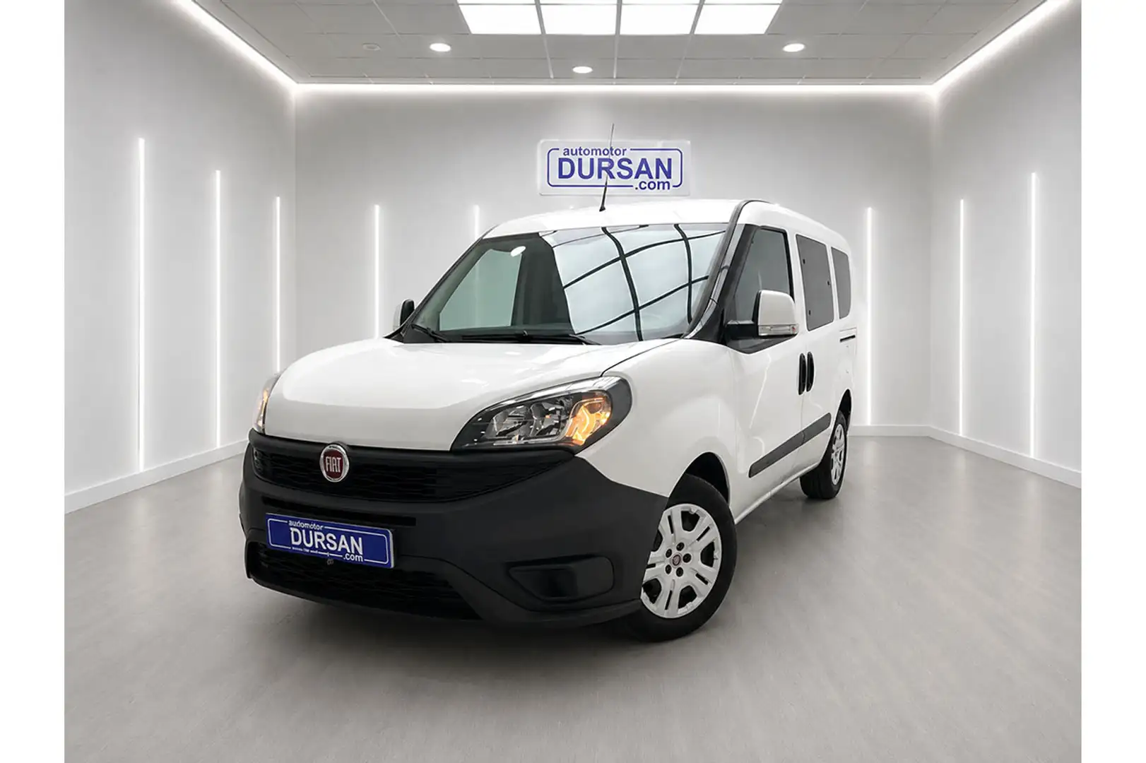 Fiat Dobló Combi 1.6Mjt SX 66kW - 1