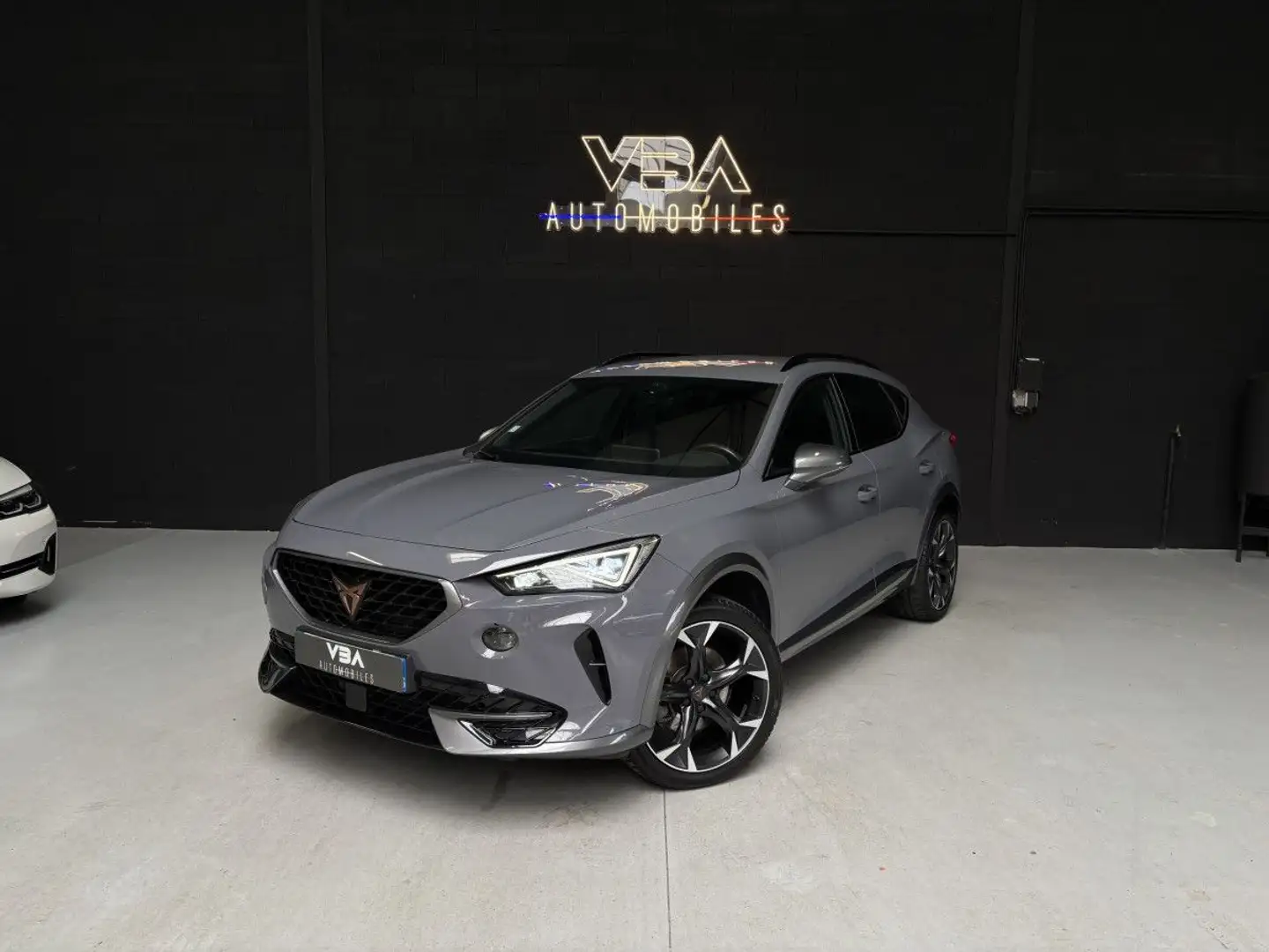 CUPRA Formentor 1.5 TSI 150ch DSG7 V Gris - 1