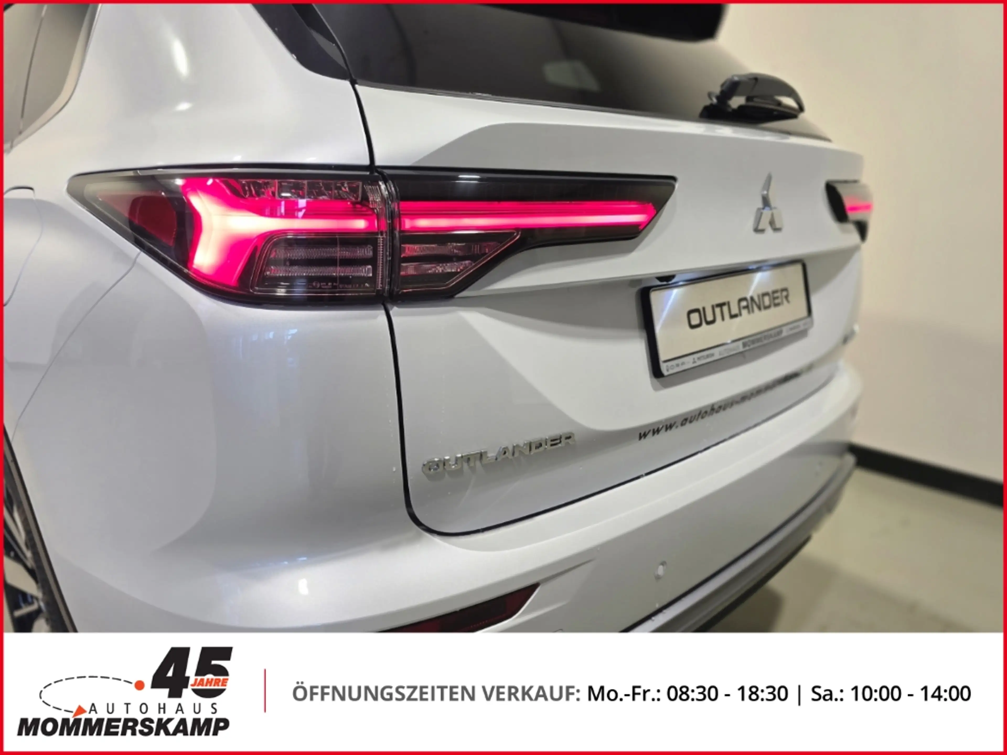 Mitsubishi Outlander 2,4 TOP BLACK+Luxury-Paket+Sitzhzg v&h+E-Sitze+Kli — photo 10