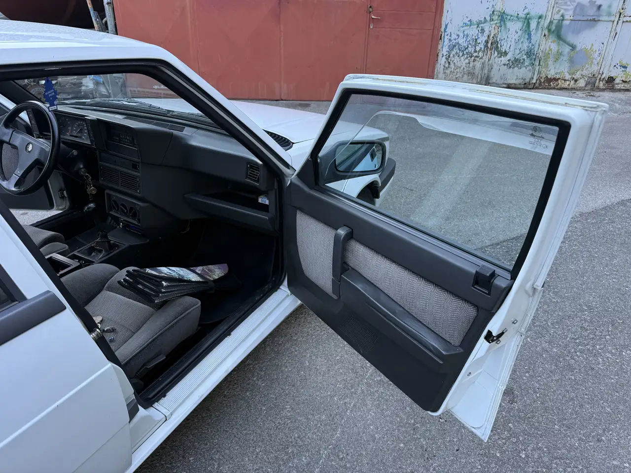 Alfa Romeo 75 Twin Spark 2.0, foto 8