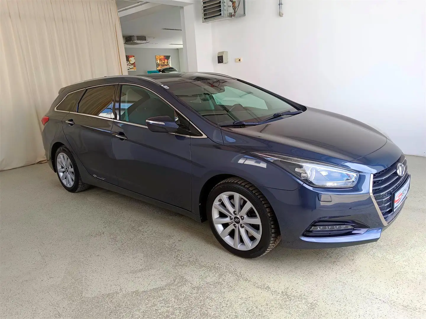 Hyundai i40 CW 1,7 CRDi Style Blau - 1