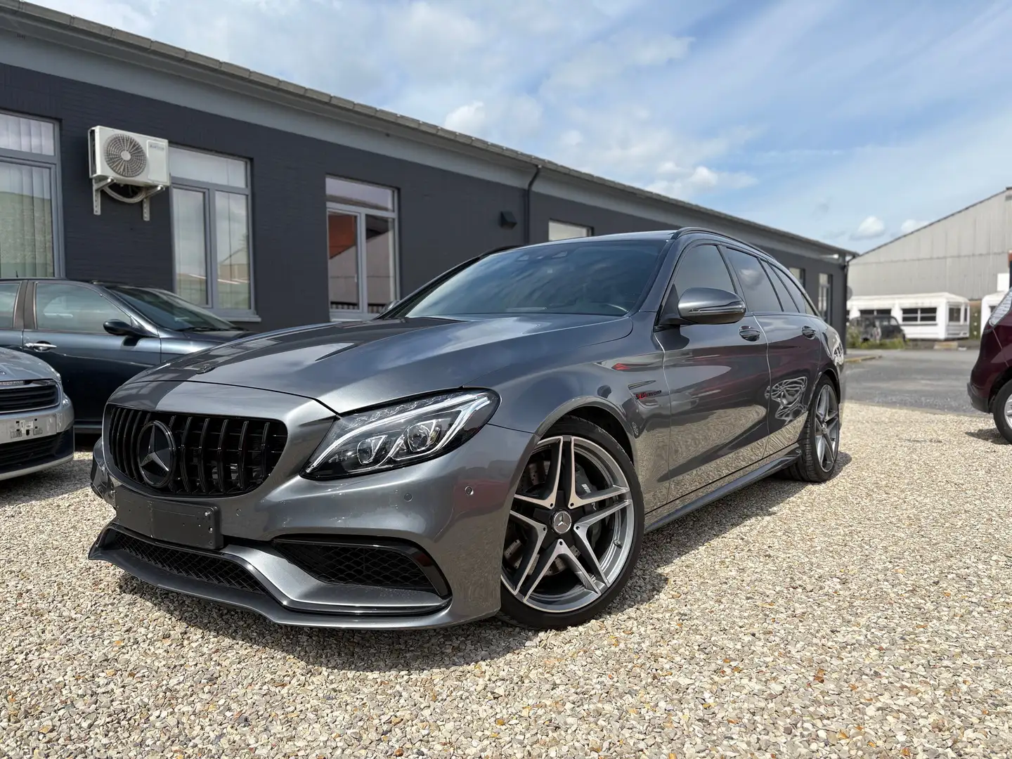 Mercedes-Benz C 63 AMG C 63 AMG Grijs - 1