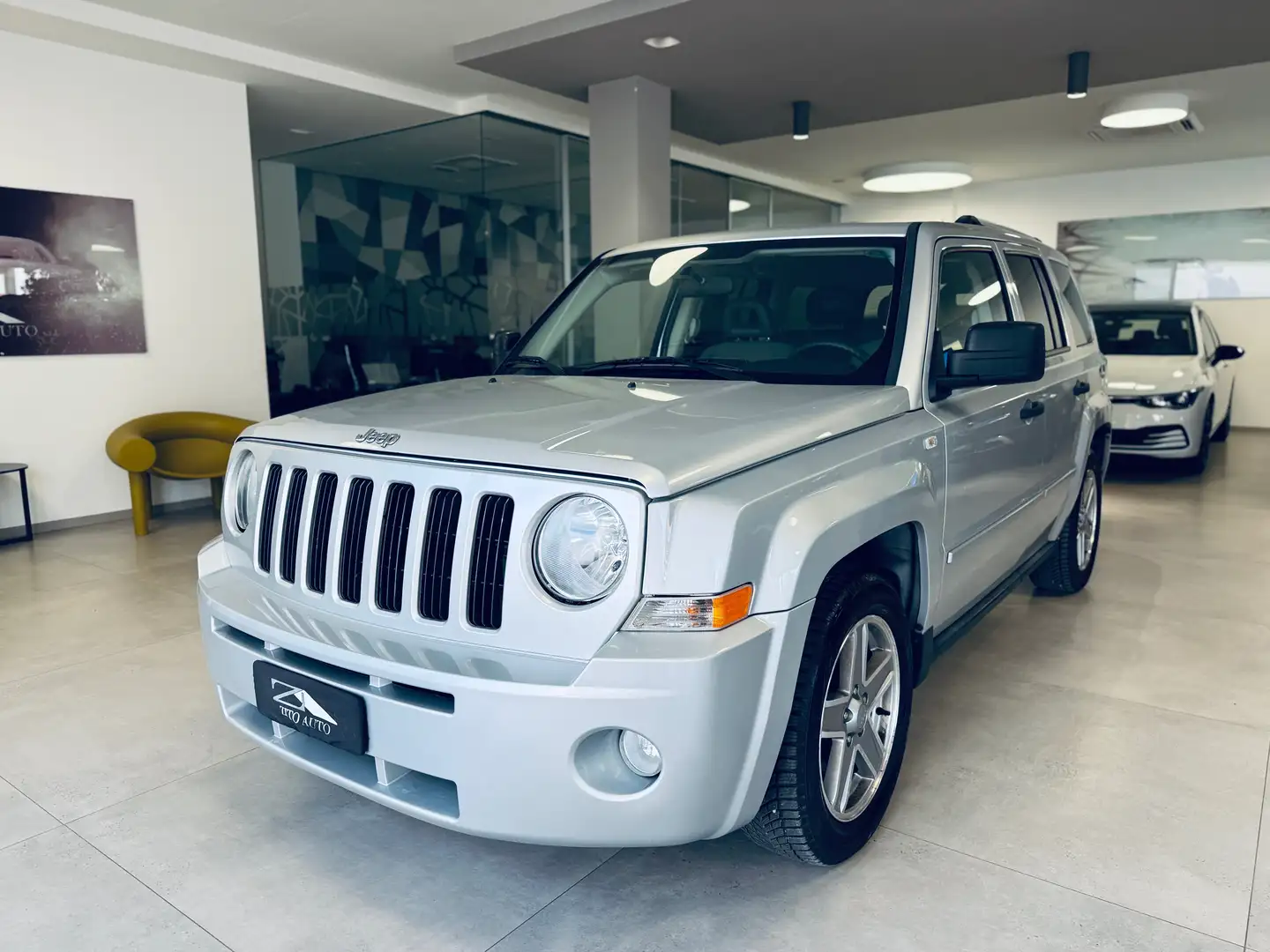 Jeep Patriot 2.0 td Sport 4wd dpf - 1