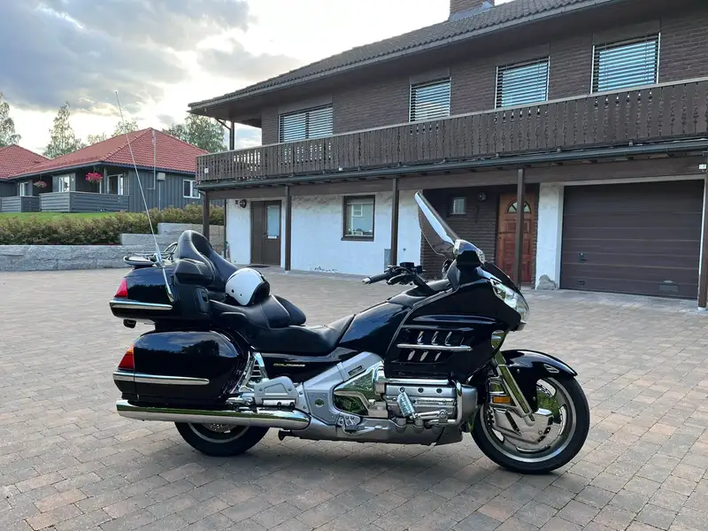 Honda Gold Wing - foto 5