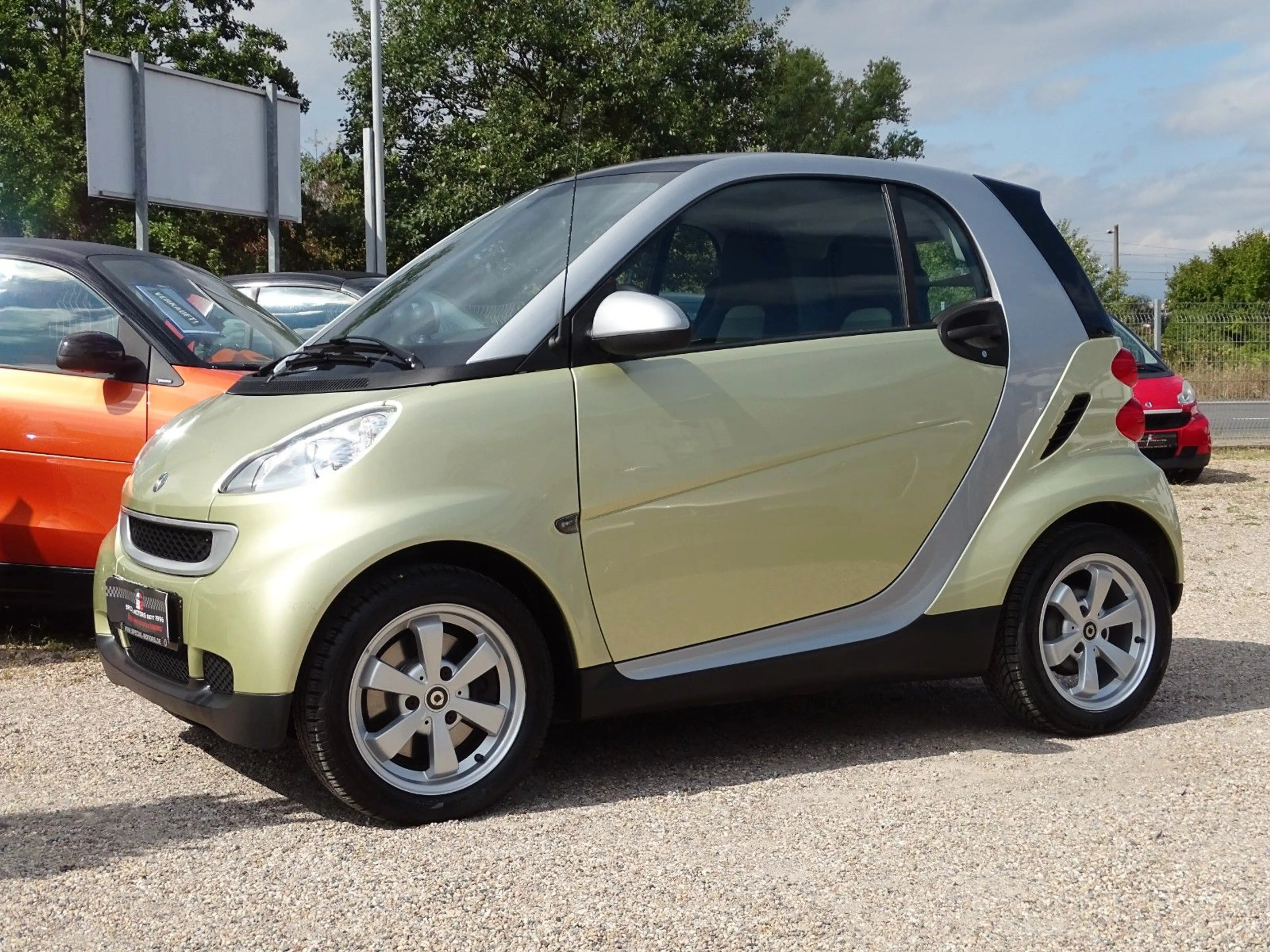smart forTwo Edition Limited Three *Klima*Sitzhzg*Alu — photo 3