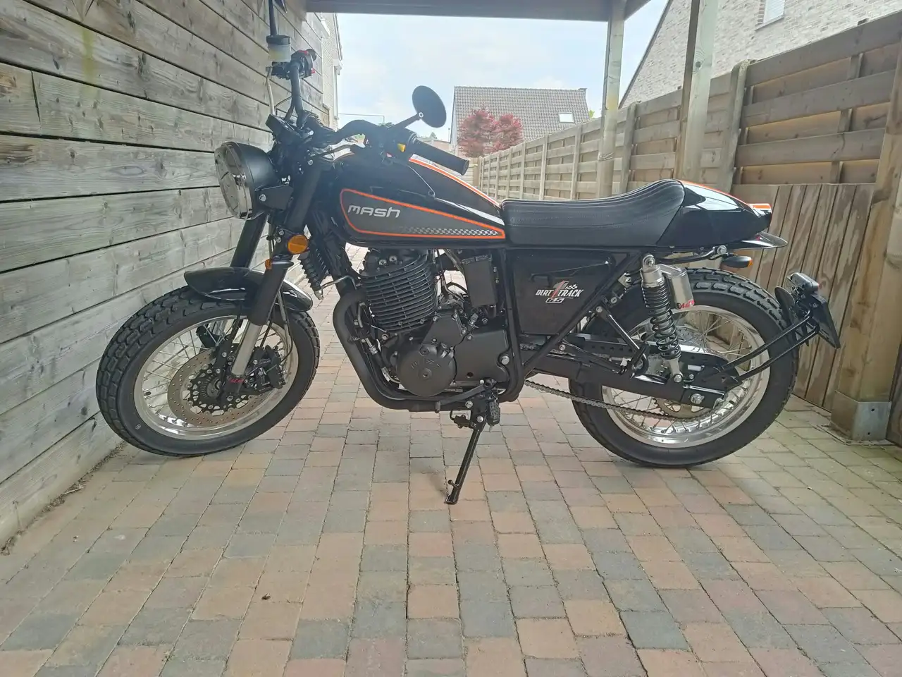 Mash Dirt Track