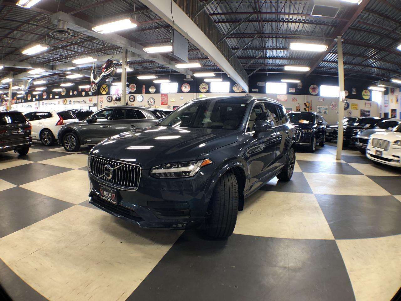2022 Volvo XC90 MOMENTUM 7 PASS AWD LEATHER PAN/ROOF NAV CAMERA alt 3