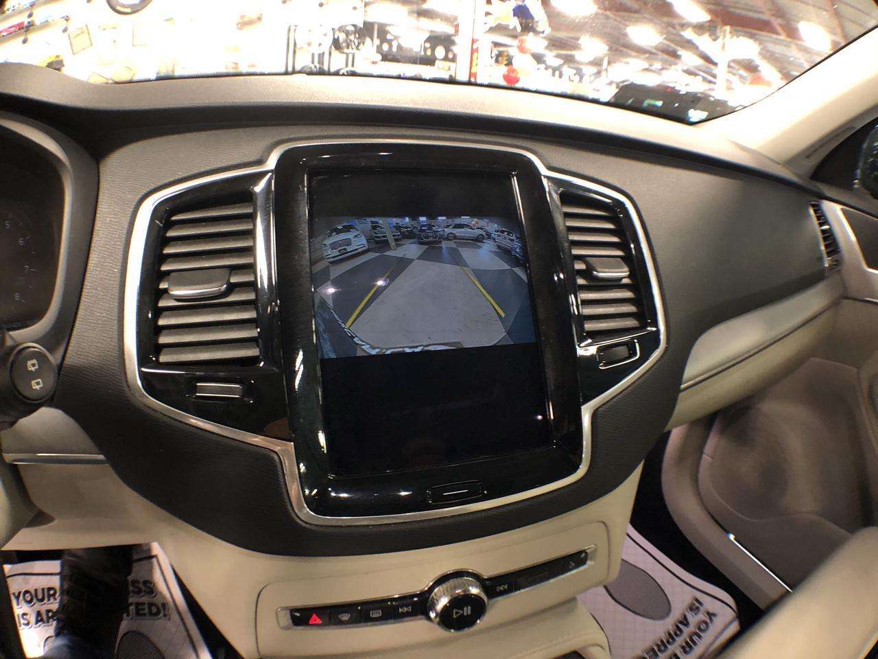 2022 Volvo XC90 MOMENTUM 7 PASS AWD LEATHER PAN/ROOF NAV CAMERA thumb 25