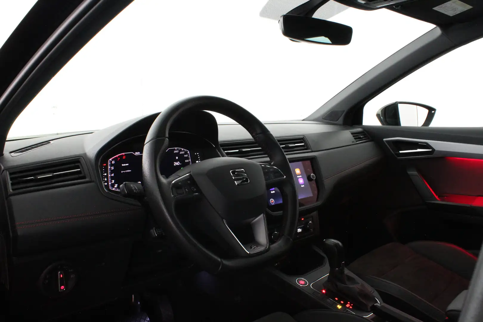 SEAT Ibiza 1.0 TSI FR Limited Edition Automaat/Pano/Camera/ Negro - 2