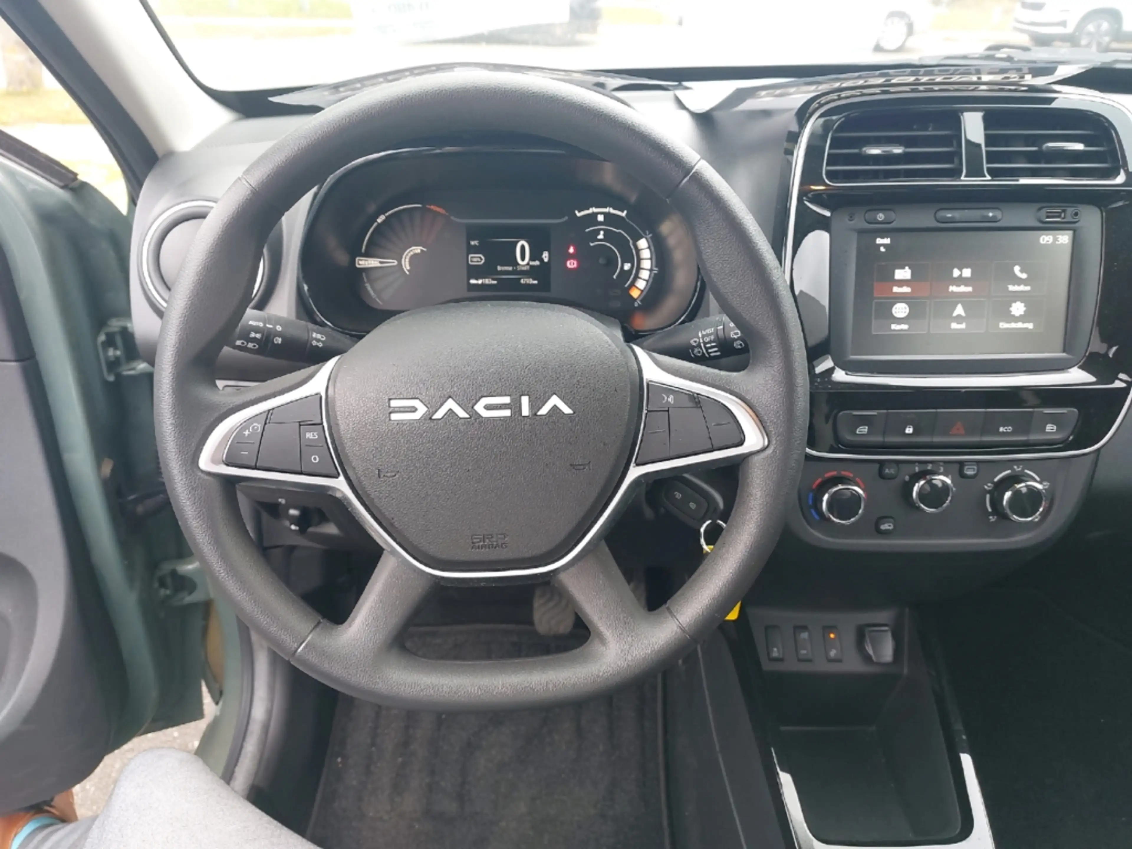 Dacia Spring Electric SPRING Essential (Elektro) — photo 12