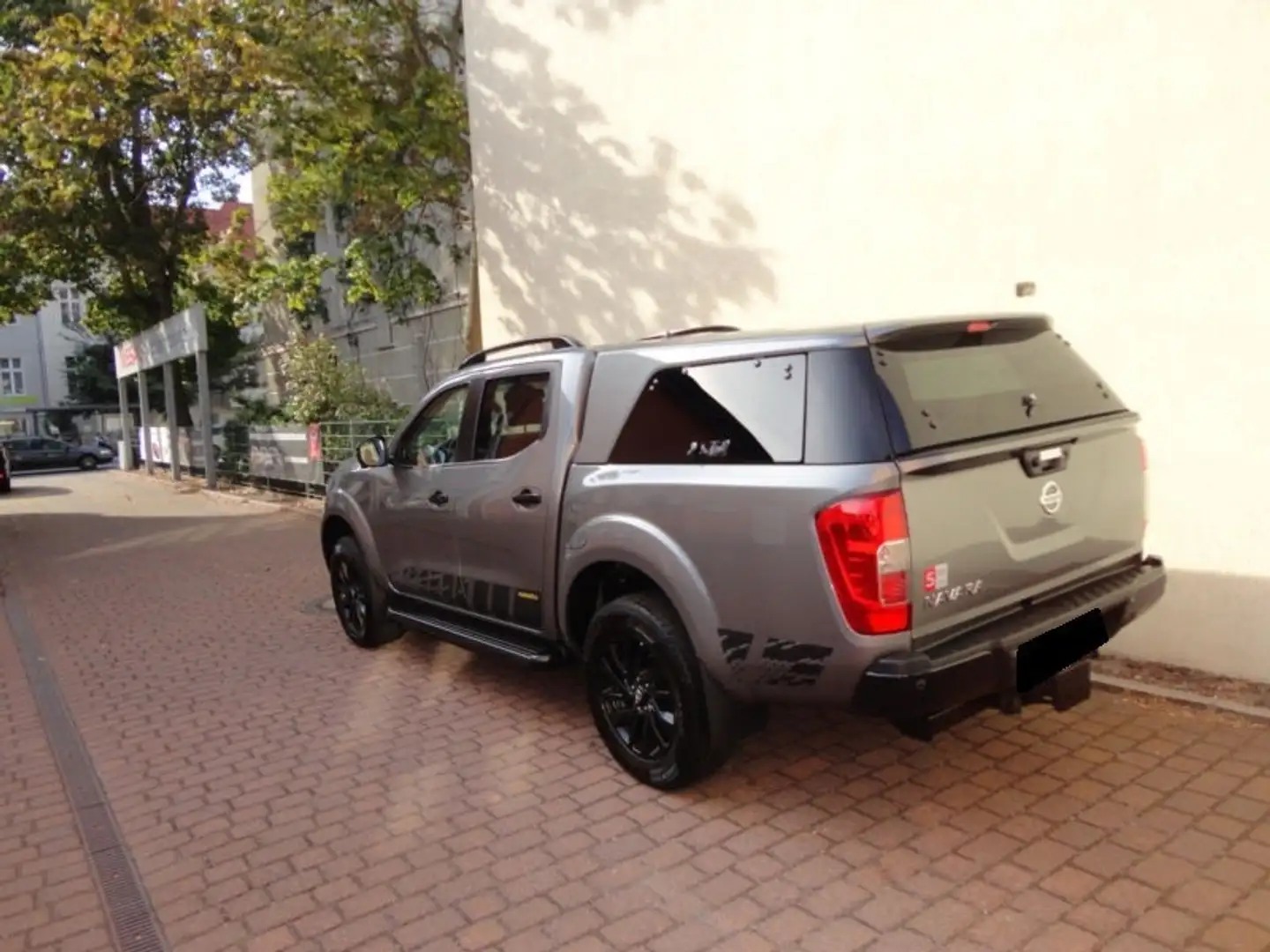 Nissan Navara 2.3dCi DCb. N-Guard Aut. 190 - 1