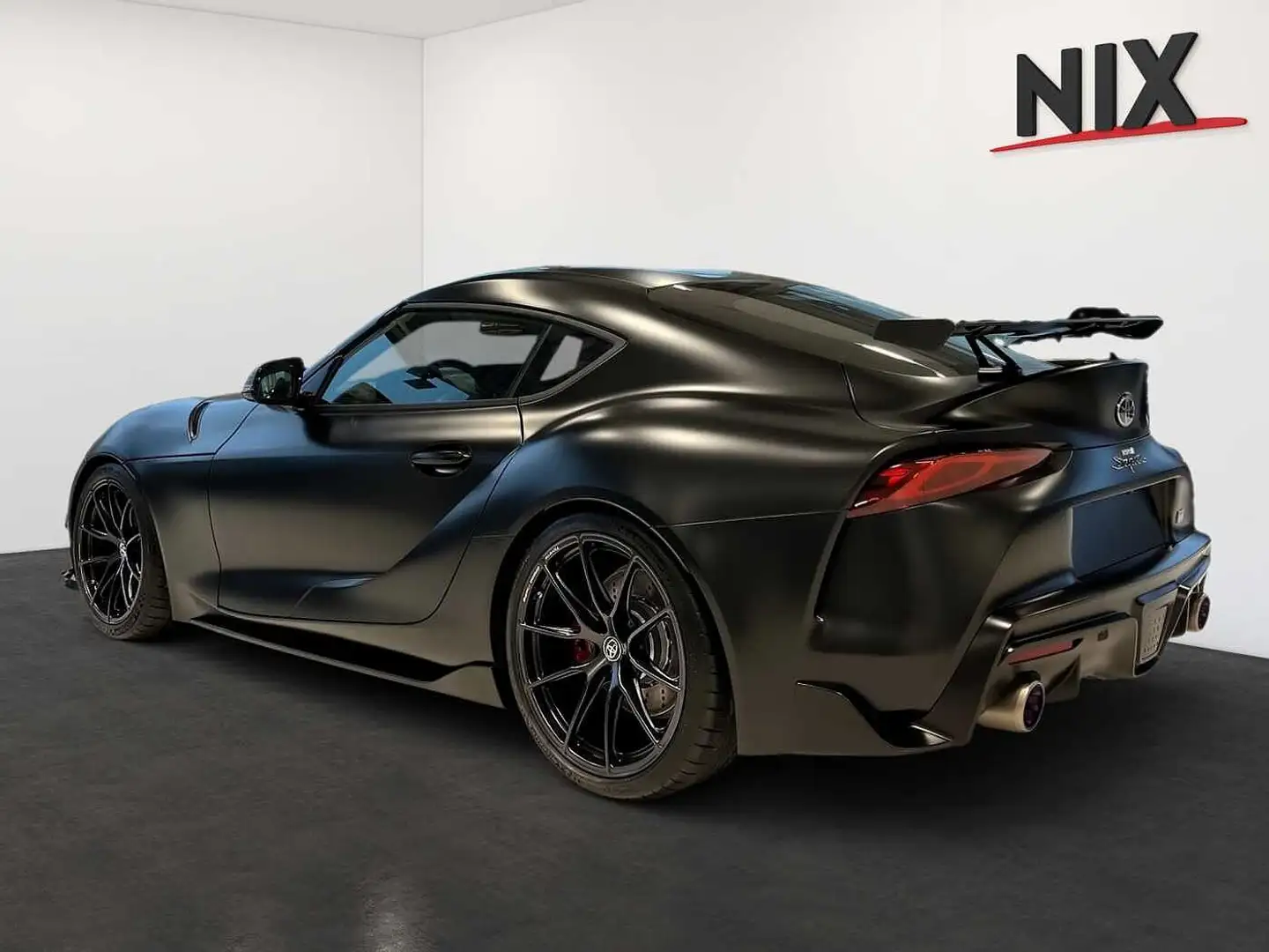 Toyota Supra GR 3.0 A90 Final Edition Zwart - 2