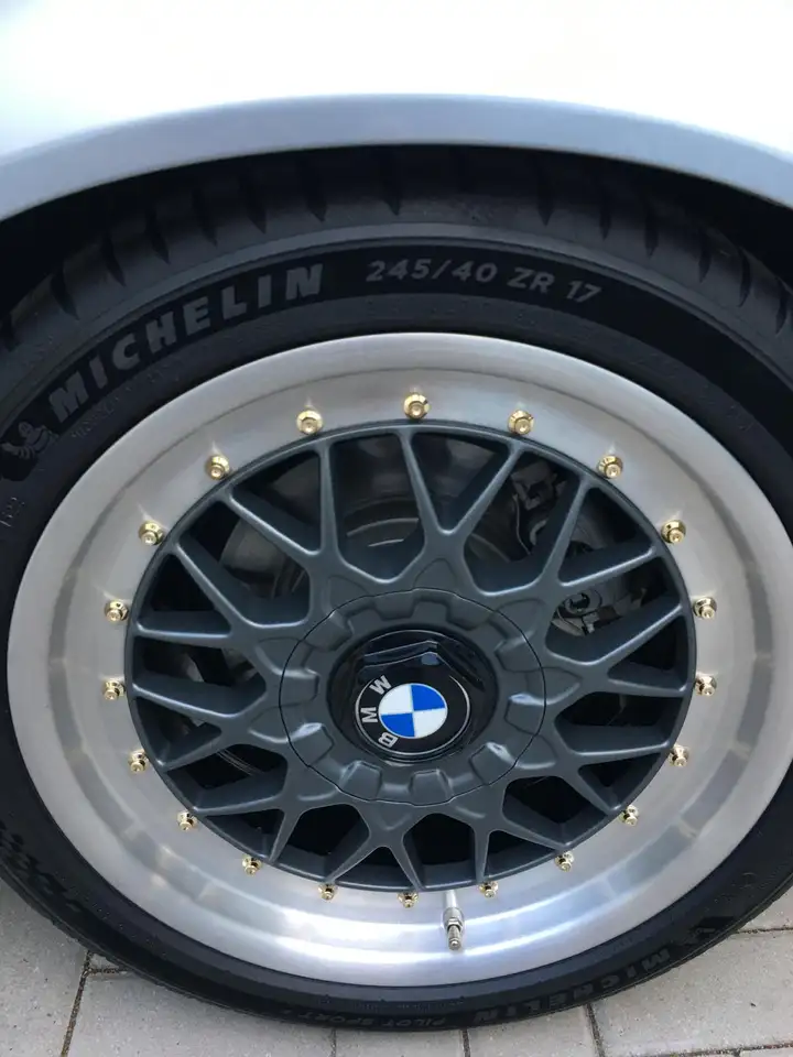 BMW 328i M-Clubsport, foto 7