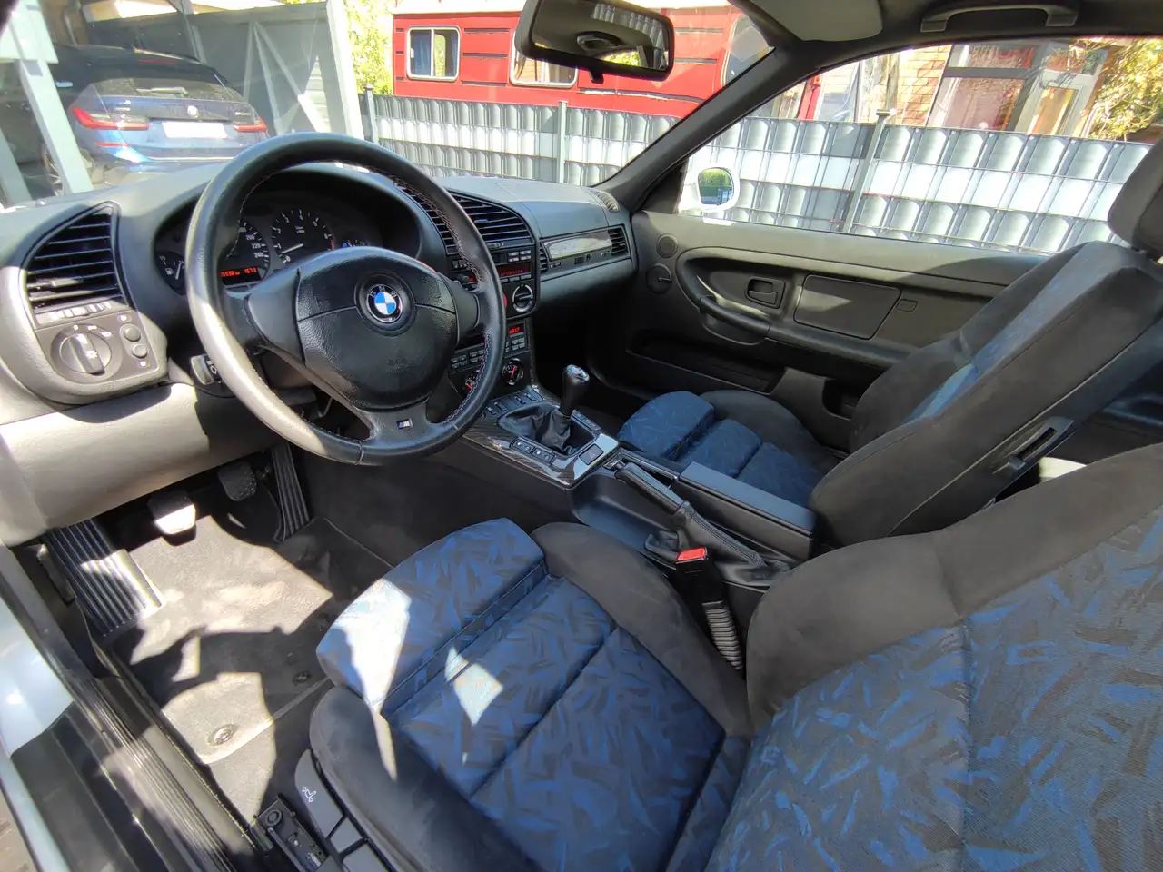 BMW 328i M-Clubsport, foto 5