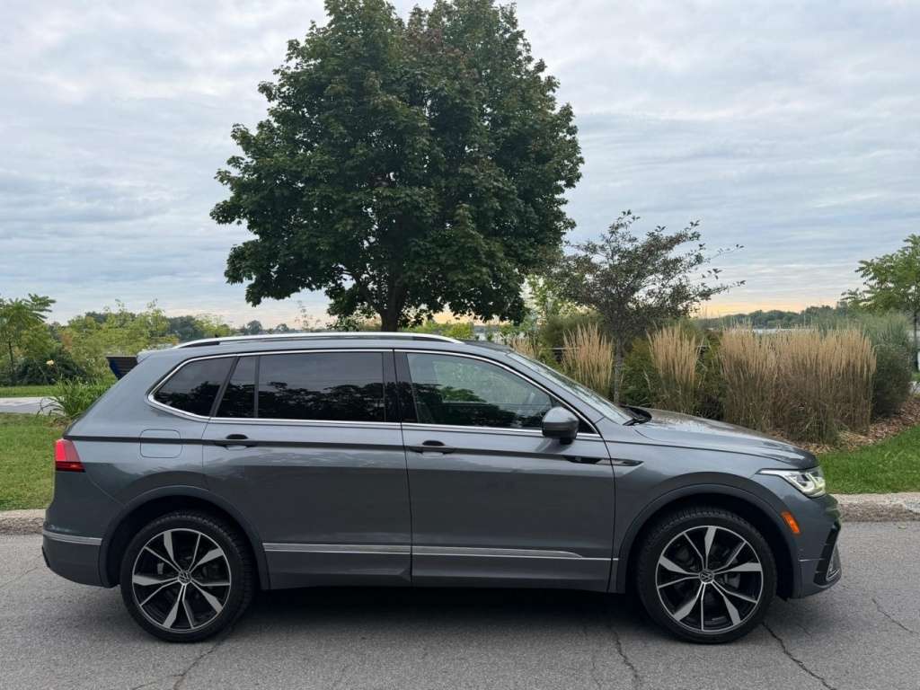2023 Volkswagen Tiguan Highline R-Line — снимка 1