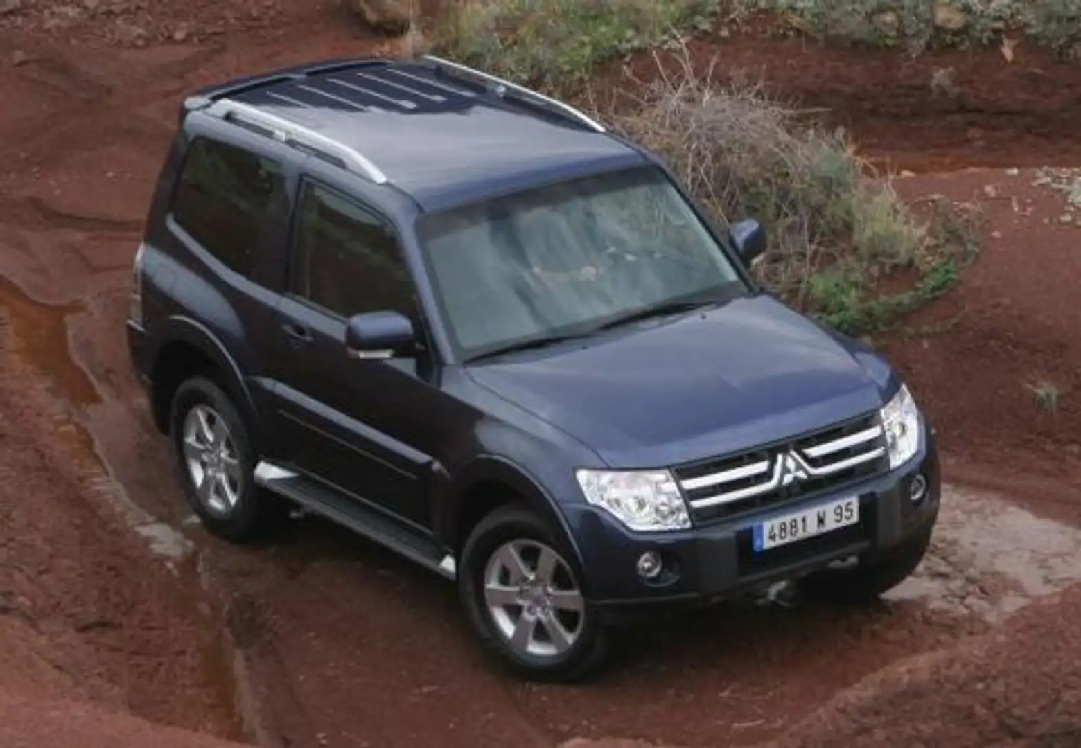Mitsubishi Montero 3.2DI-D Intense Blanco - 1