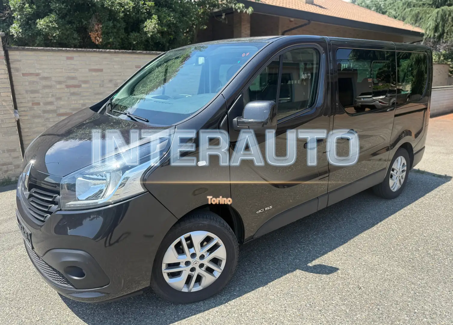 Renault Trafic 1.6 Dci 145cv 8 POSTI Doppia Porta Nero - 1