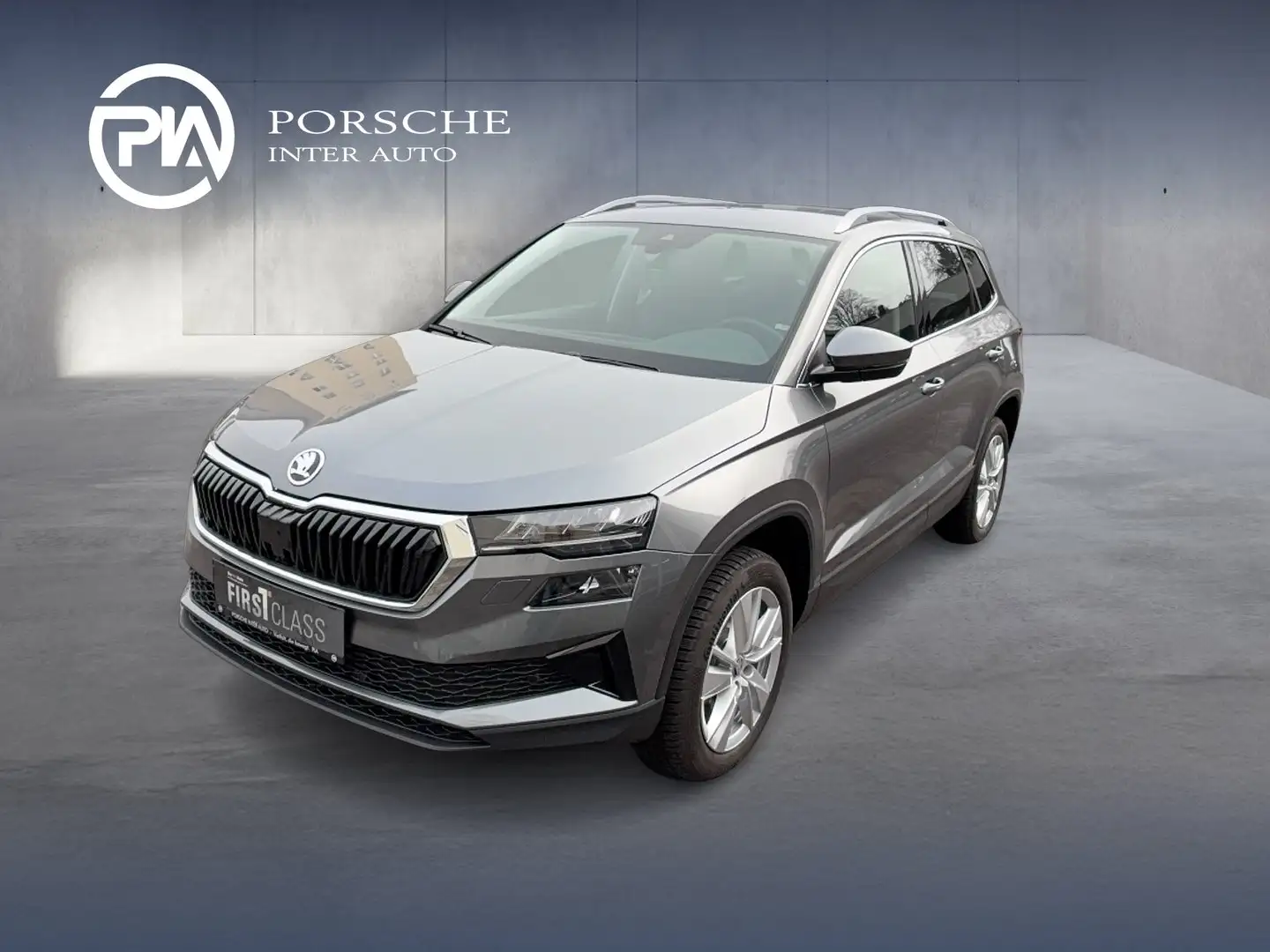 Skoda Karoq Selection TSI DSG ACT Grau - 1