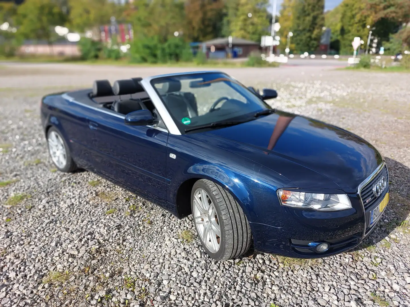 Audi A4 A4 Cabrio Cabriolet 1.8 T multitronic und LPG Blau - 1