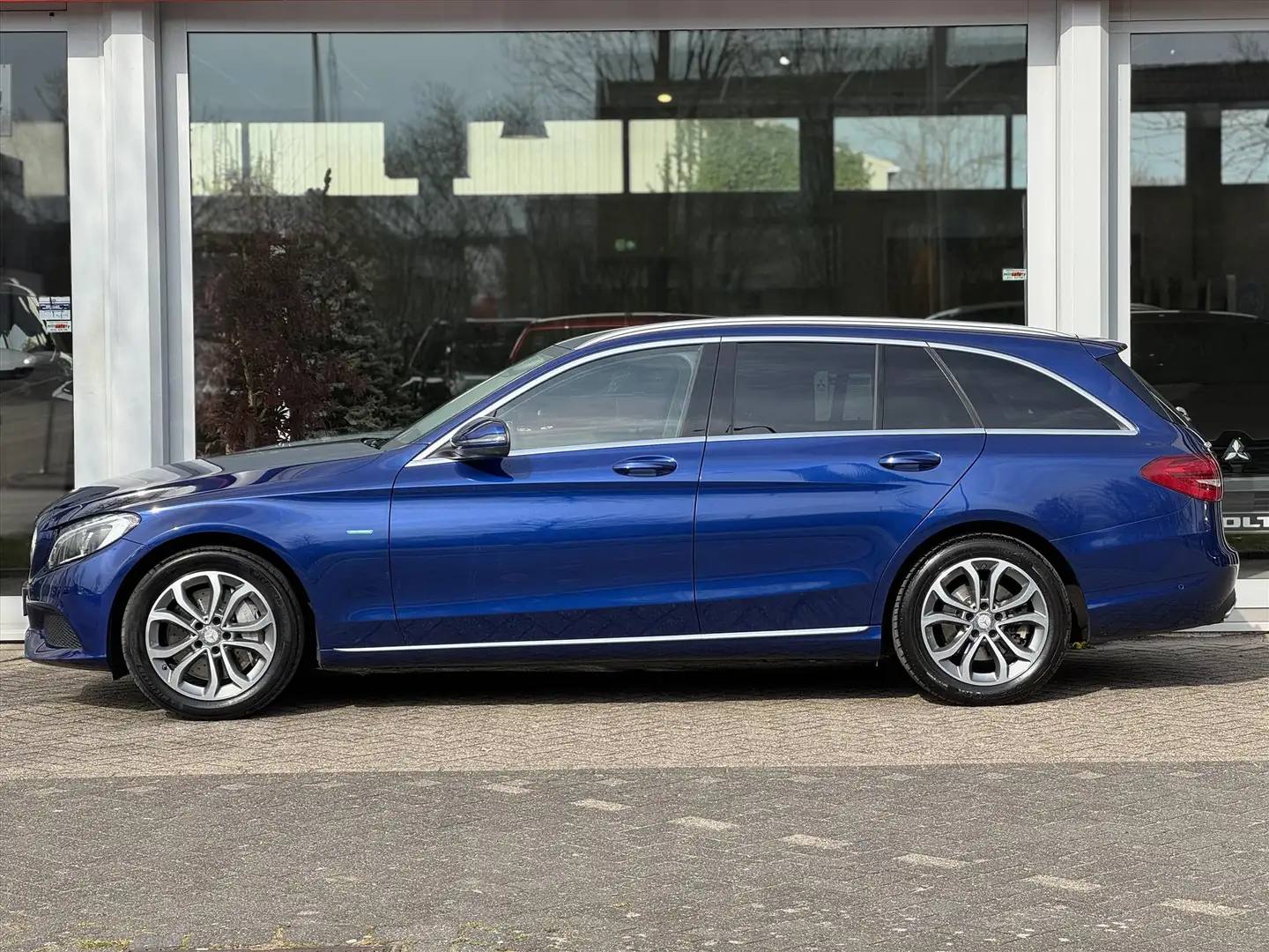 Mercedes-Benz C 350 Estate C350 e Lease Edition Avantgarde | Navigatie Azul - 2
