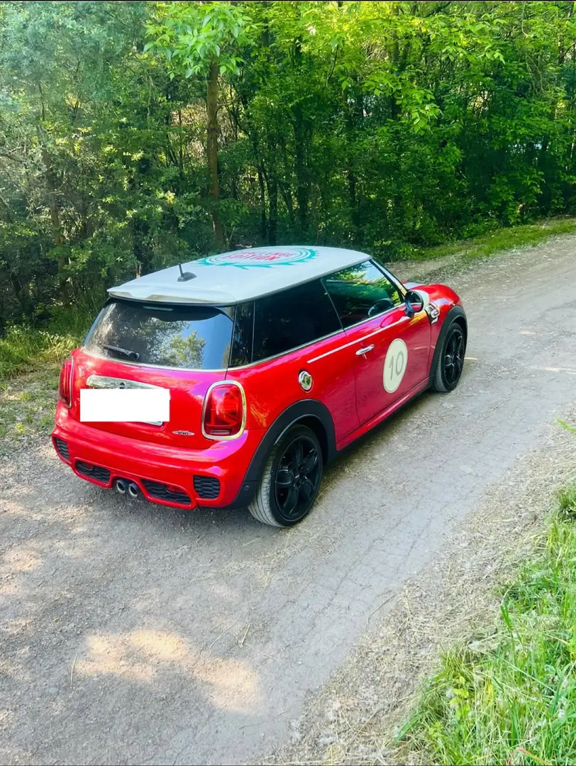 MINI John Cooper Works Червоний - 2