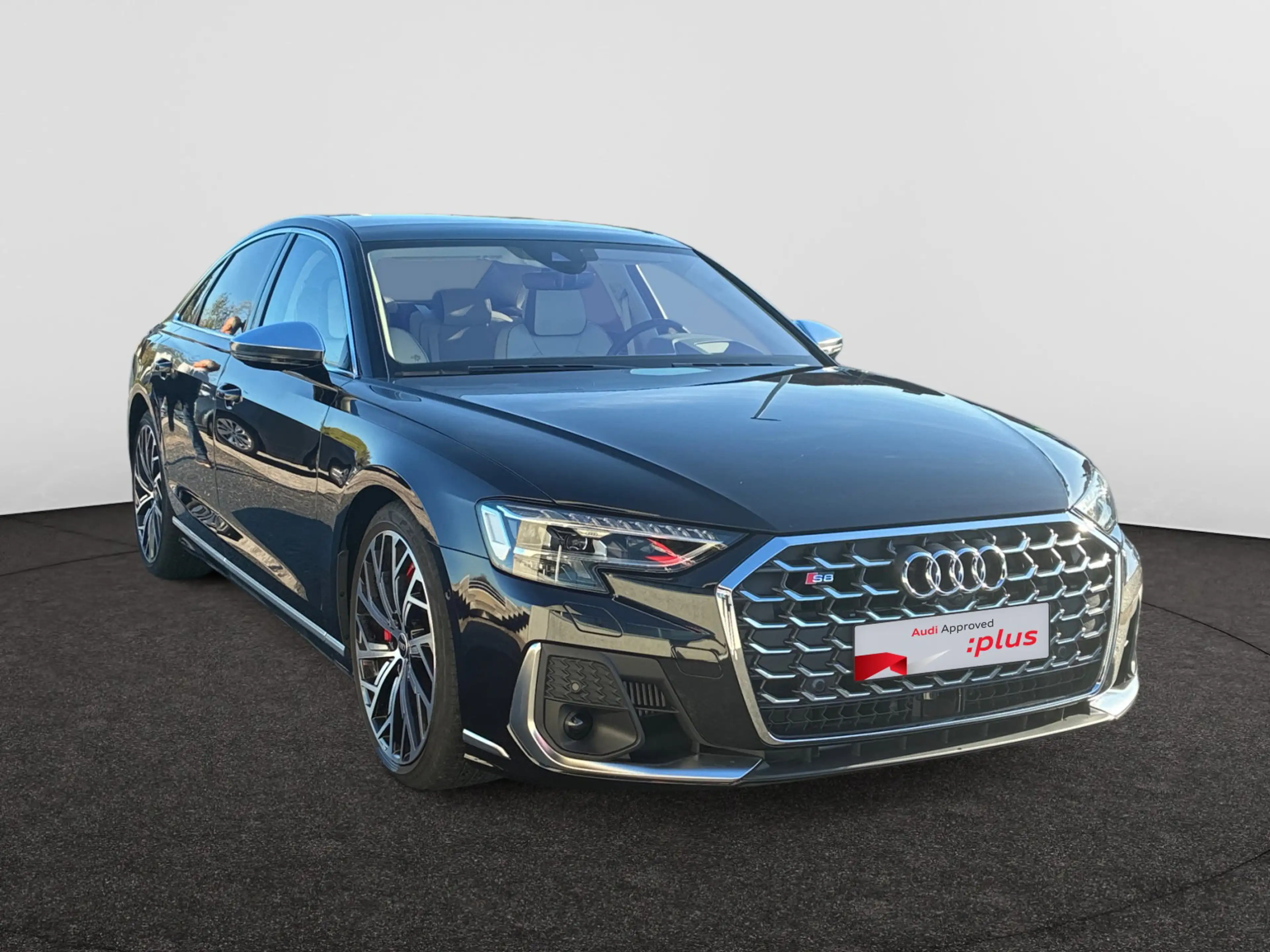 Audi S8 Audi S8   TFSI  420(571) kW(ch) tiptronic — photo 6