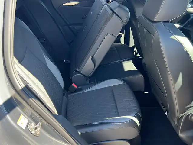 Volkswagen Tiguan view 27